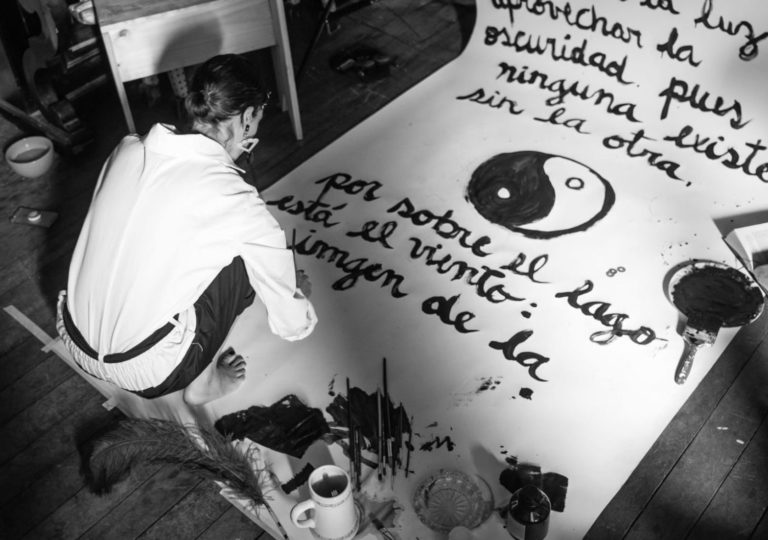 Mujeres escribiendo la calle: Entrevista a Ivana Donoso